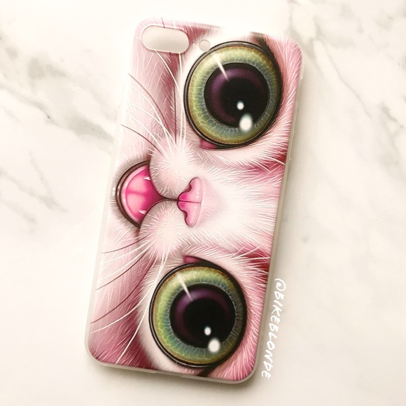 Accessories - NEW iPhone 7 Plus/8 Plus Soft Bright-eyed Cat Case